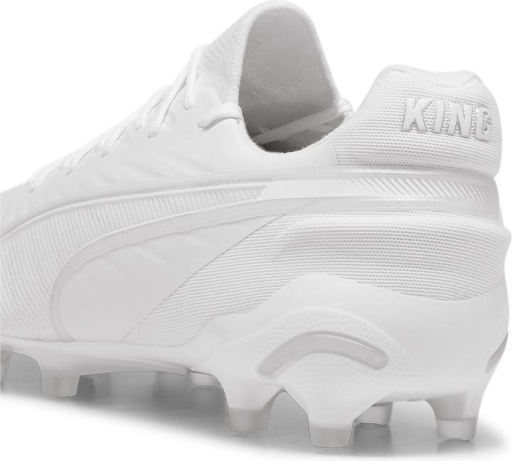 Actual product image Puma King Ultimate Fg/Ag (48)
