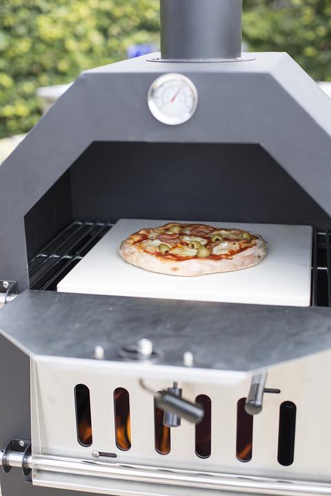 Actual product image La Hacienda Lorenzo (Pizza oven wood)