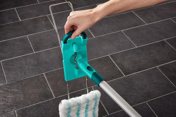 Produktbild Leifheit Bodenwischer Profi XL micro duo mit Aluminiumstiel (1 Stk.)