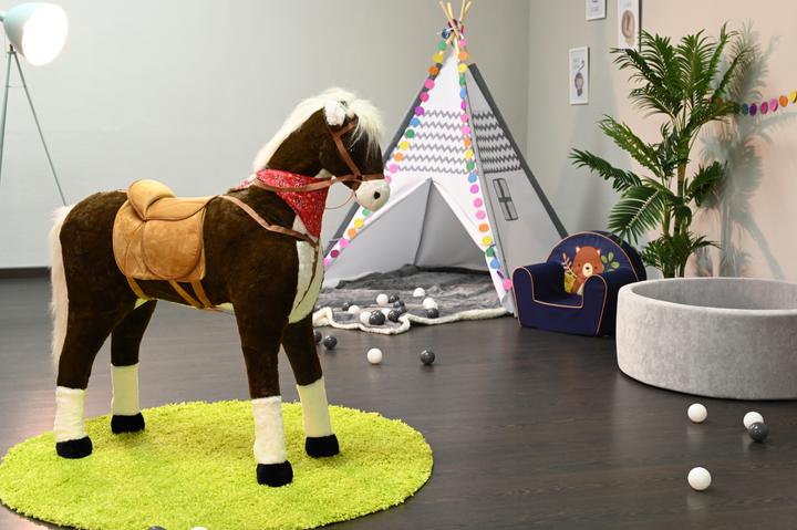 Immagine prodotto Knorrtoys Cavallo in piedi XXL "Winnie
