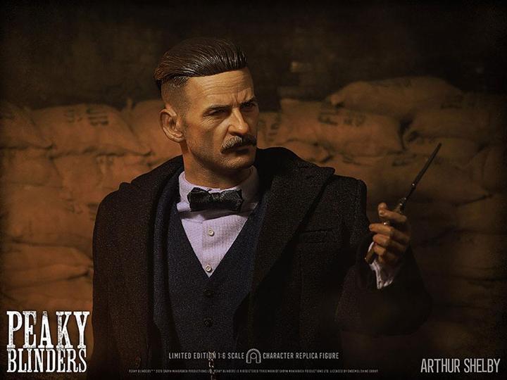 Actual product image Big Chief Studios Peaky Blinders Action Figure 1/6 Arthur Shelby Limited Edition 30 cm