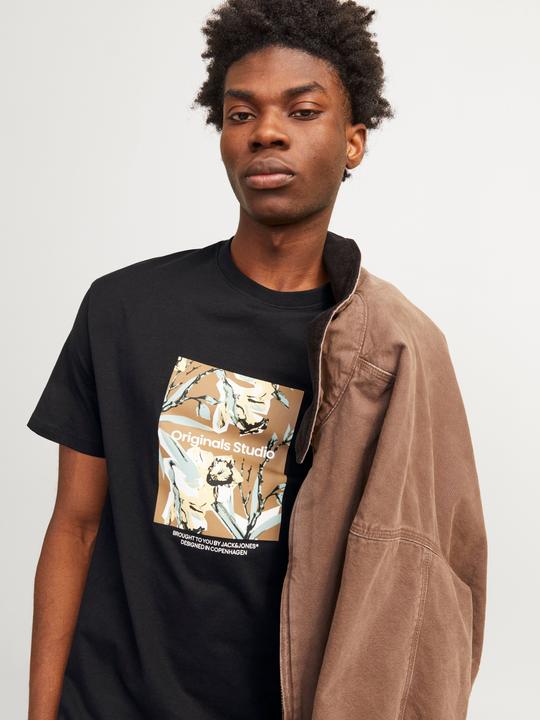 Immagine prodotto Jack & Jones T-shirt stampata con scollo rotondo (XS)