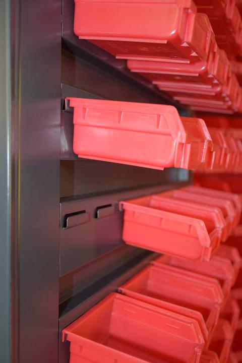 Actual product image Jet-Line Screws cabinet MOLDAU