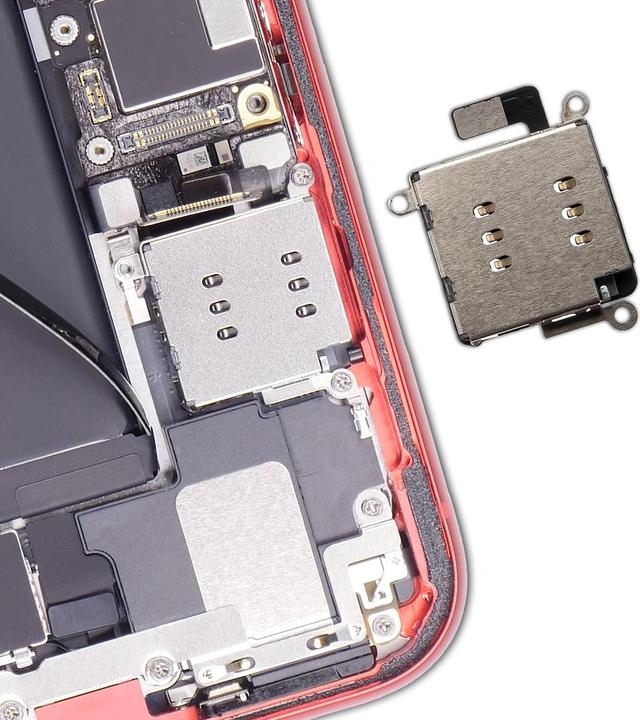 Immagine prodotto Clappio Ricambio per lettore di schede SIM (iPhone 11)