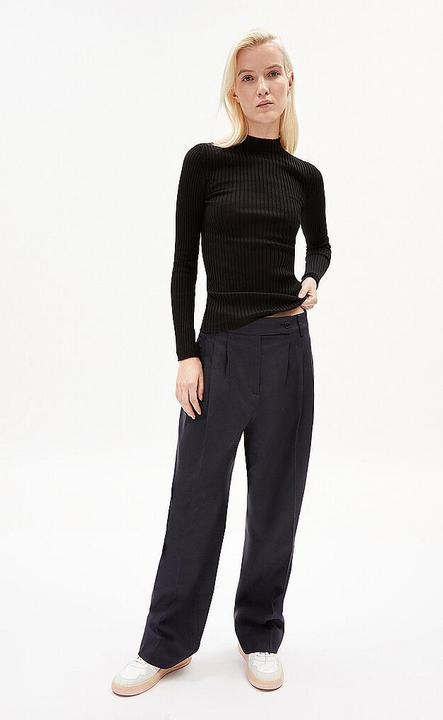 Produktbild Armedangels Alaania Pullover Stand-Up Collar Black (S)