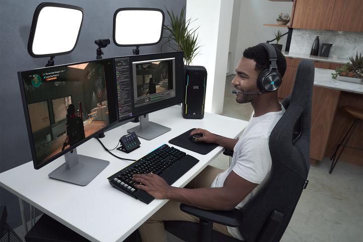 Actual product image Corsair Virtuoso XT (Wireless, Cable)