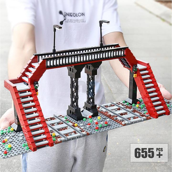 Produktbild Mould King World Railway Railroad Crossing