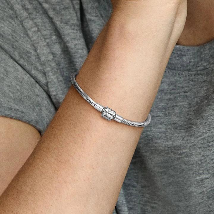 Image du produit Pandora Bracelet Barrel Clasp (20 cm, Argent sterling)