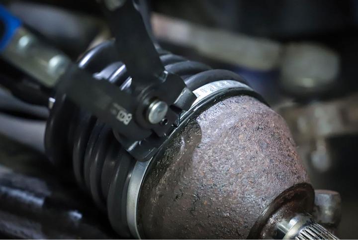 Actual product image BGS Axle Boot Clamp Set 7 mm 12 pcs.