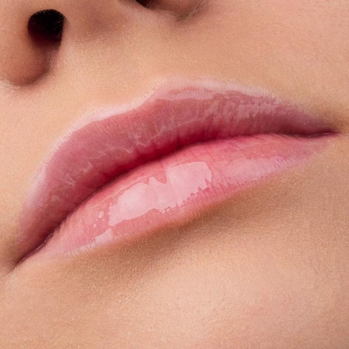Actual product image Catrice Glossin Glow Tinted Lip Oil Glow For The Show (030)