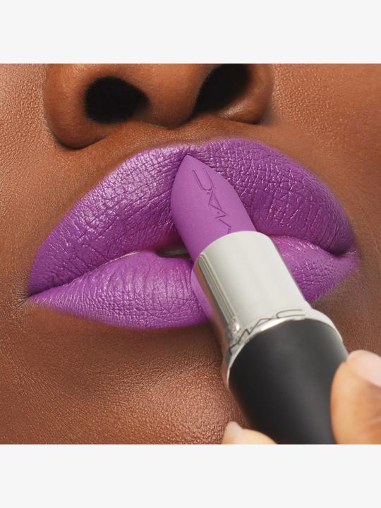 Actual product image MAC Cosmetics Macximal Silky Matte Lipstick Everbody's H. (Everybody's Heroine)