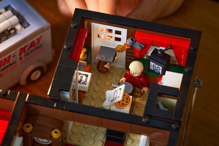 Produktbild LEGO Home Alone (21330, LEGO Ideas, LEGO Seltene Sets)