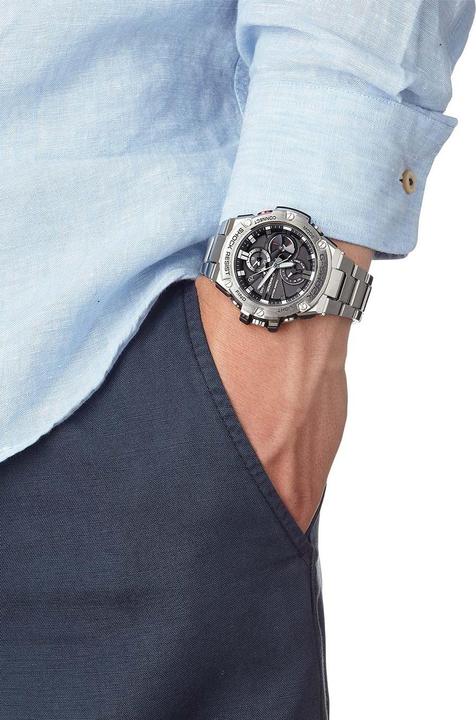 Actual product image G-Shock Gst-B100d (Analogue wristwatch, Hybrid watch, Chronograph, 54 mm)