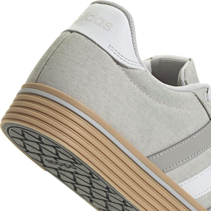 Actual product image adidas Daily 4.0 (42 2/3)
