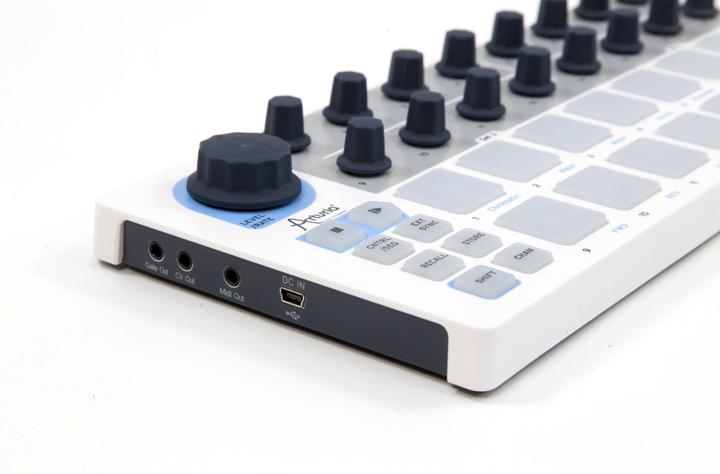 Actual product image Arturia BeatStep (Controller)