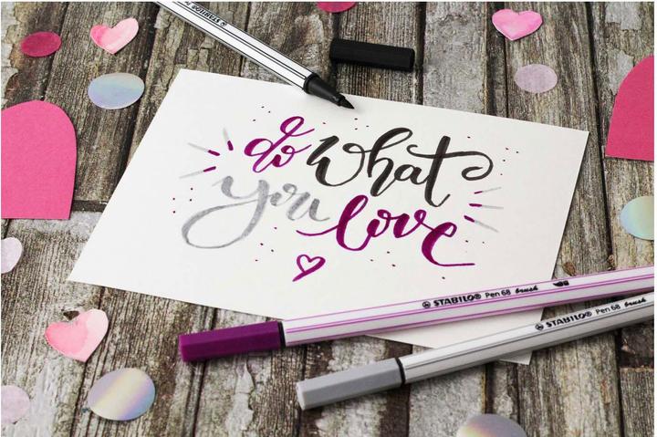 Actual product image STABILO Pen 68 brush Premium felt-tip pen (Carmine, 1 x)