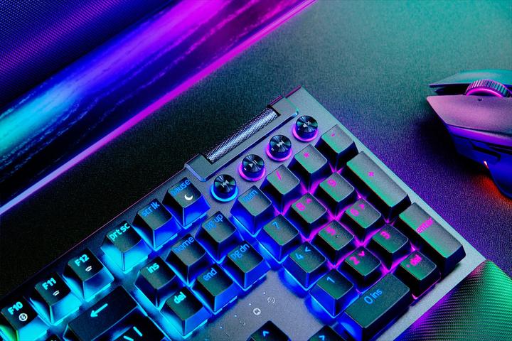 Produktbild Razer BlackWidow V4 Pro (Eng. Int., Kabelgebunden)