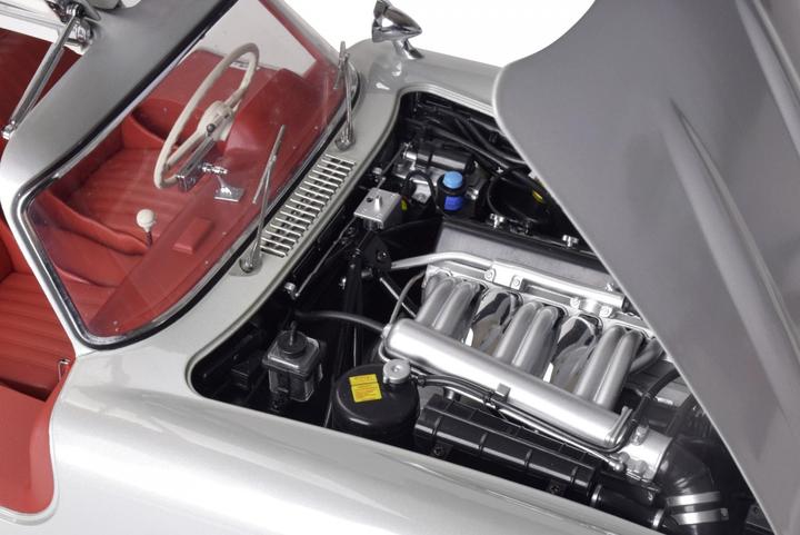 Image du produit 1:8 IXO Mercedes 300 SL Argent