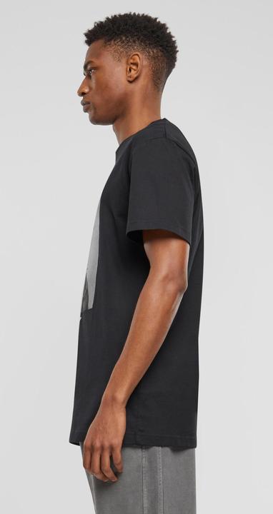 Actual product image Mister Tee Dawg Tee - 131693 (L)