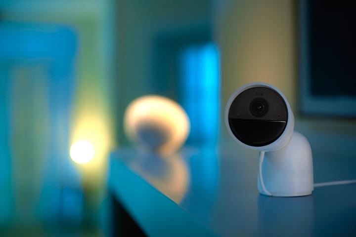 Immagine prodotto Philips Hue Secure Wired Camera con supporto (1920 x 1080 Pixels)