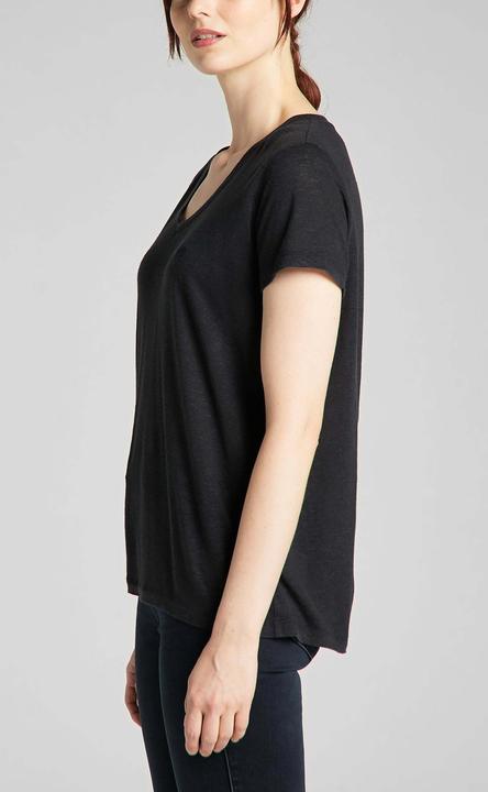 Actual product image Lee V Neck Tee (XS)