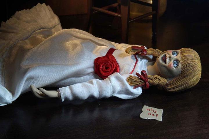 Produktbild Neca The Conjuring Universe: Annabelle