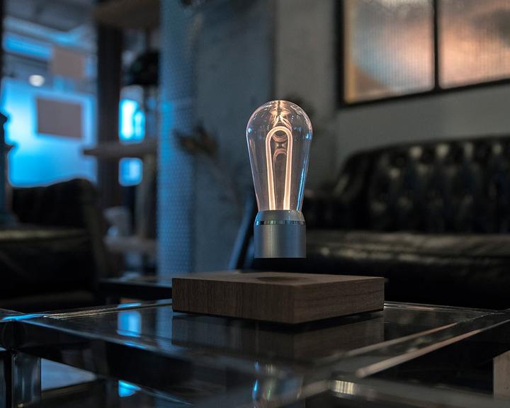 Produktbild Flyte Lampe Royal Levitation