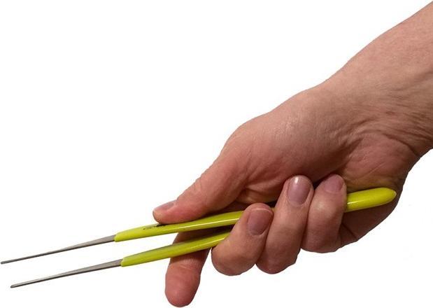 Caledonian Long Reach Crevice Tweezers