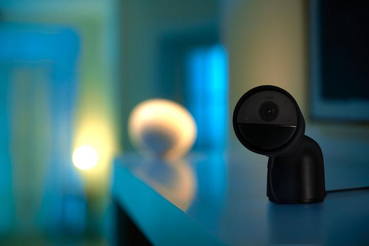Actual product image Philips Hue Secure Wired Camera with Stand (1920 x 1080 Pixels)