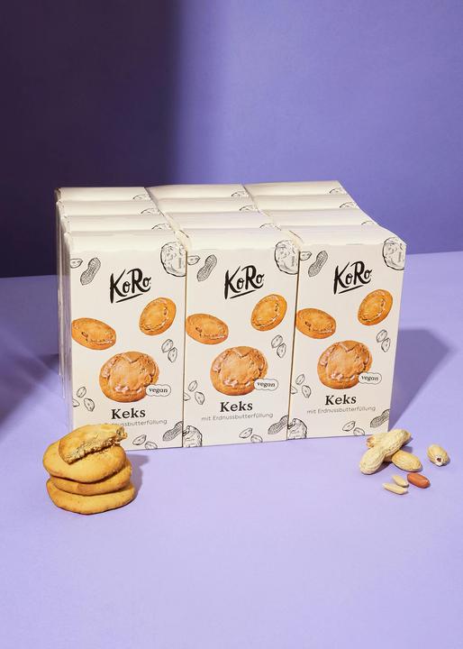 KoRo Round biscuits filled with peanut butter cream (12 pcs., 1800 g)