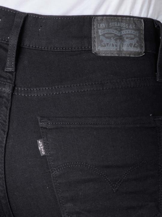 Immagine prodotto Levis 720 Jeans High Rise Super Skinny nero quadrato (W27/L32)