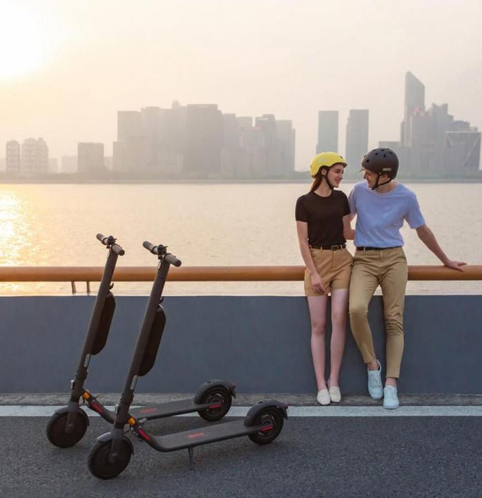 Actual product image Segway-Ninebot KickScooter E45E (25 km/h, 45 km, 300 W)