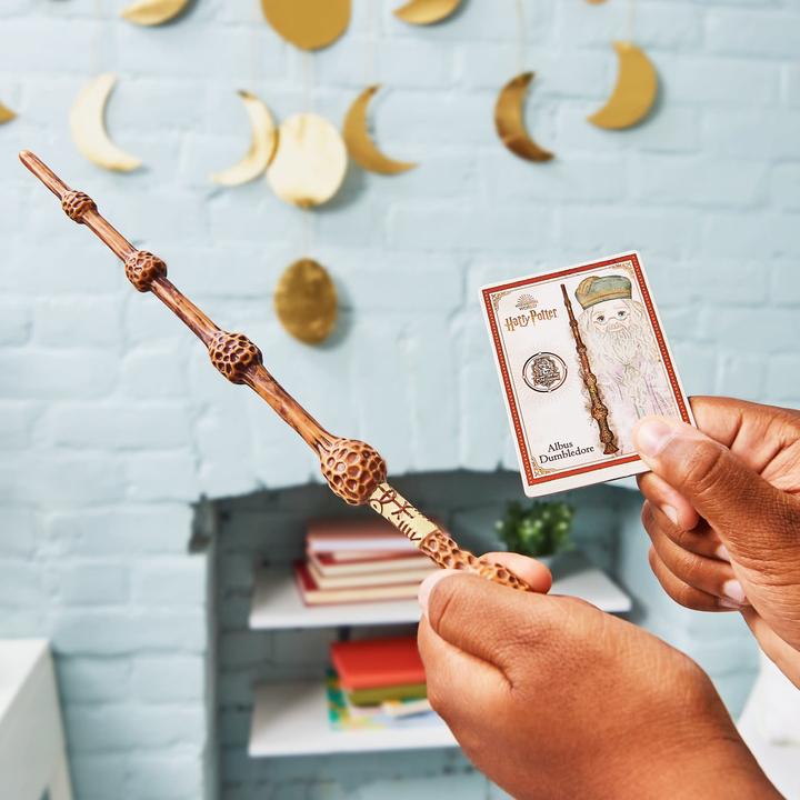Image du produit Spin Master Wizarding World Harry Potter - Baguette magique authentique Albus Dumbledore