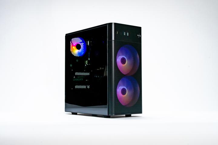 Produktbild Medion Recon E45 (AMD Ryzen 5 5500, 16 GB, 1000 GB, GeForce RTX 4060)