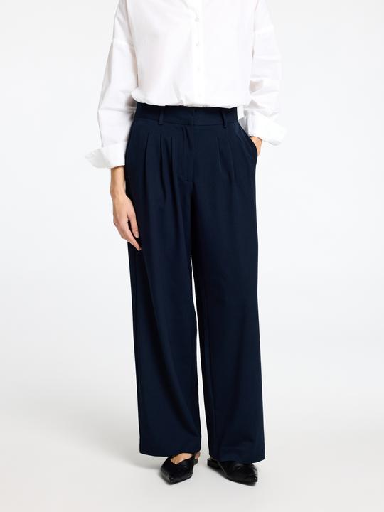 Produktbild Selected Femme Bundfalten Hose mit weitem Bein (38)
