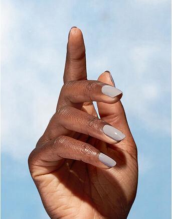 Produktbild OPI Nature Strong (NAT 027 Dawn Of A New Gray, Farblack)