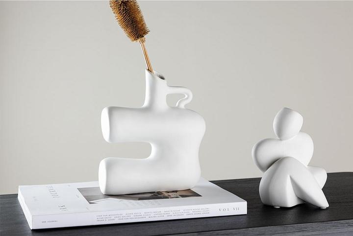 Actual product image Venture Home Dity