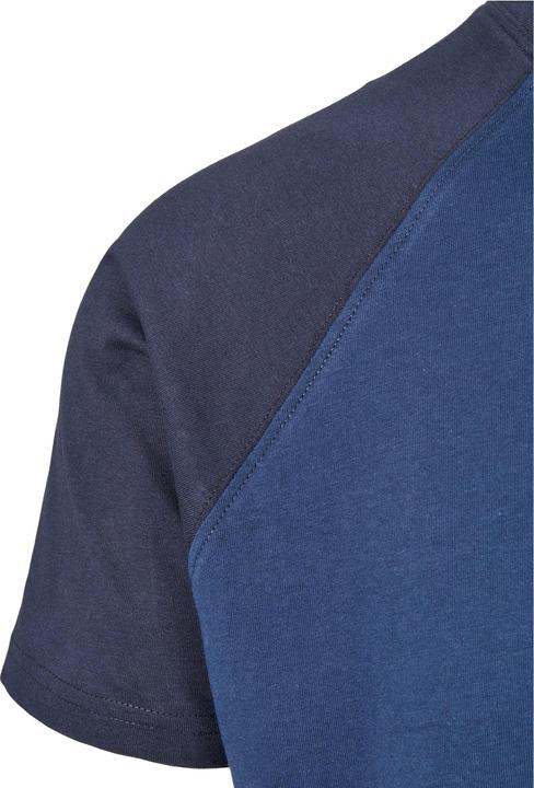 Actual product image Urban Classics Raglan Contrast Tee (5XL)