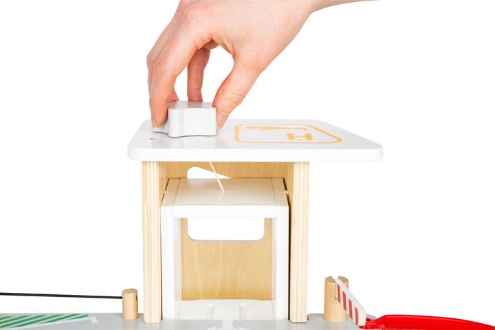 Actual product image small foot Parking Garage Premium