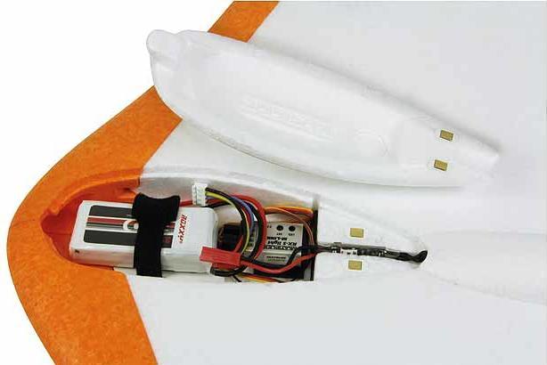 Produktbild Multiplex BK+ FunWing 1160 mm ARTF (Nurflügler)