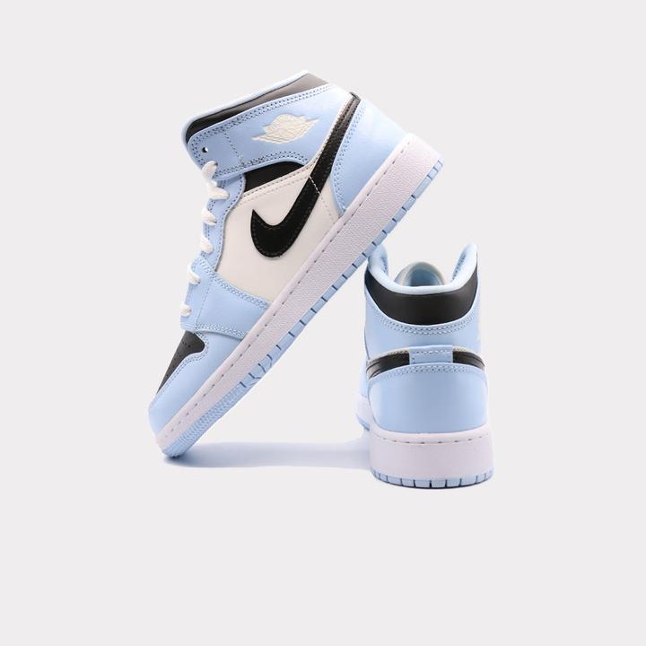 Image du produit Nike Air Jordan 1 (37.5)