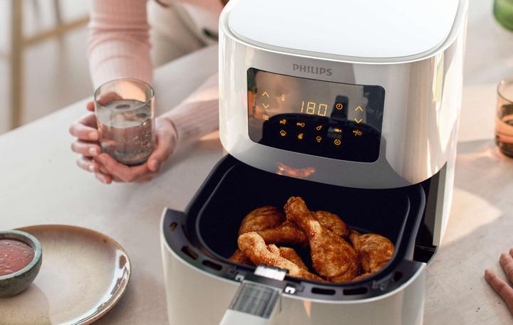 Actual product image Philips Essential