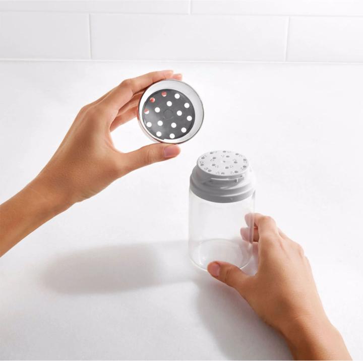Actual product image OXO Spice shaker SHAKER (Various spices)