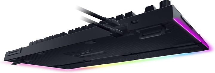Actual product image Razer BlackWidow V4 Pro (CH, Cable)
