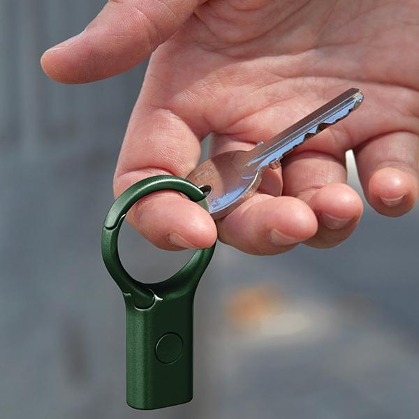 Actual product image Lexon Nomaday Brelok z latarką ciemnozielony/dark green LL136DG1