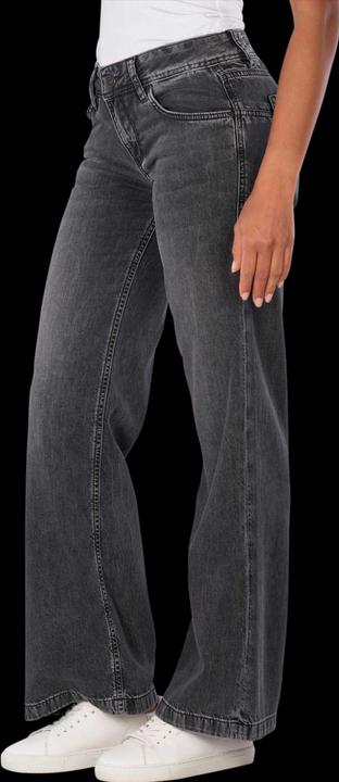 Actual product image Herrlicher 10022361 (W31/L34)