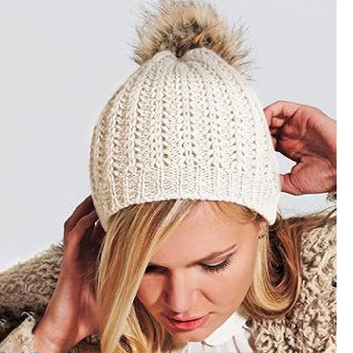 Produktbild Beechfield Pudelmütze Strickmütze Mit Bommel Aus Kunstpelz (One Size)