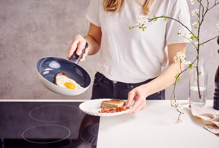 Actual product image Brabantia Frying pan Indu+ 20 cm (20 cm, Frying pan, Aluminium)