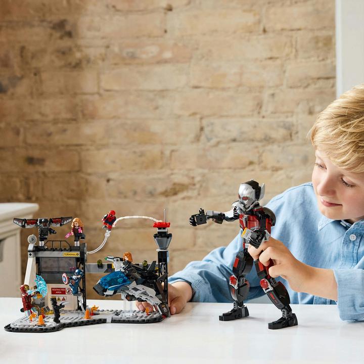 Image du produit LEGO Captain America: Civil War Actionduell (76314, LEGO Marvel)