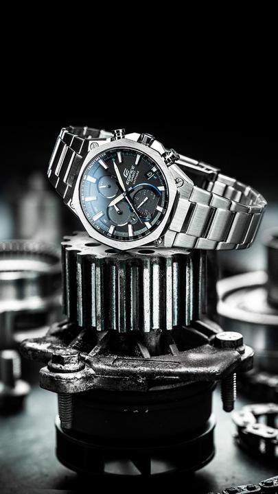 Immagine prodotto Edifice EQB-1100D-1AER (Orologio da polso analogico, 51.10 mm)